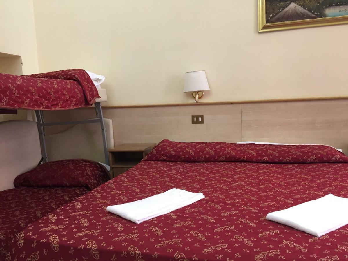 Blue Whale Bed & Breakfast Roma Ngoại thất bức ảnh