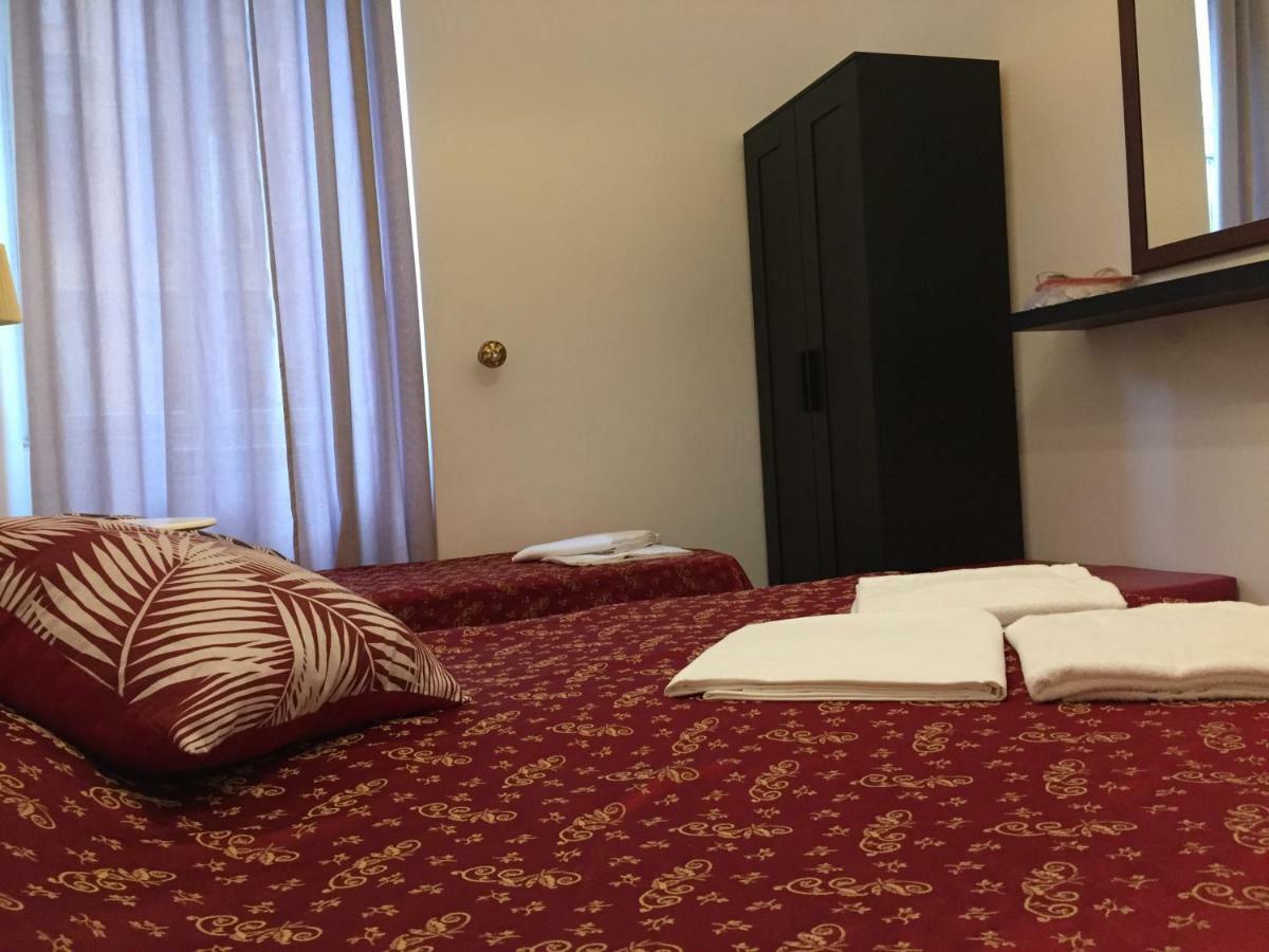 Blue Whale Bed & Breakfast Roma Ngoại thất bức ảnh