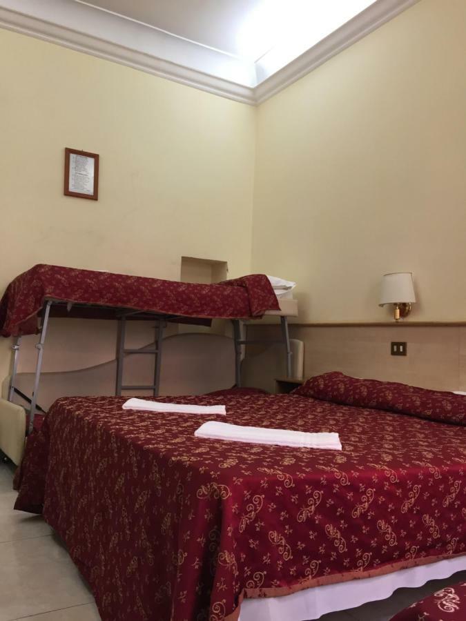 Blue Whale Bed & Breakfast Roma Ngoại thất bức ảnh