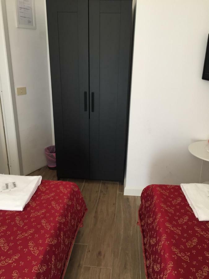 Blue Whale Bed & Breakfast Roma Ngoại thất bức ảnh